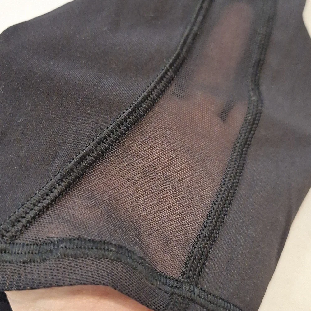 Lululemon Black Cropped Sheer Side Leg‎ Panel Midrise Leggings Sz 8 Yoga Walking